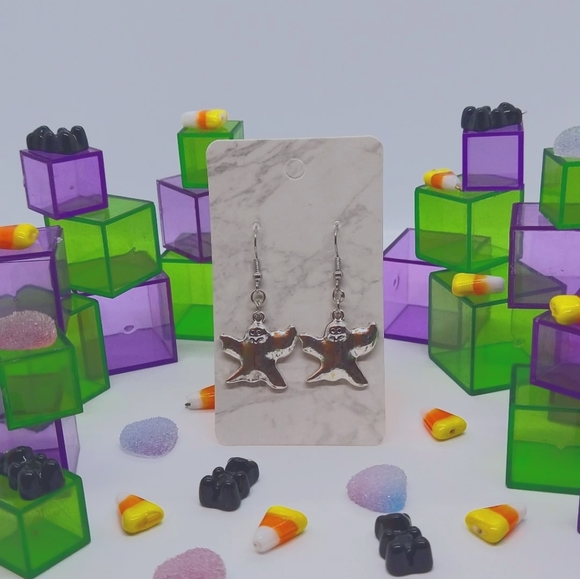 Ghost earrings - Picture 1 of 1